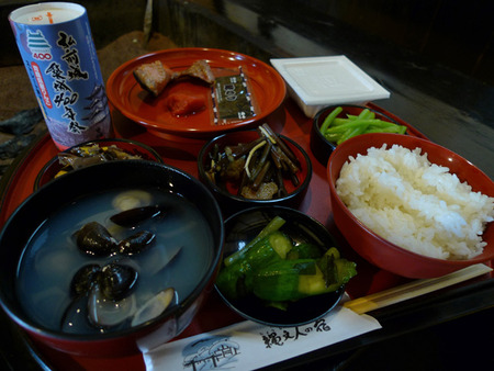 朝食