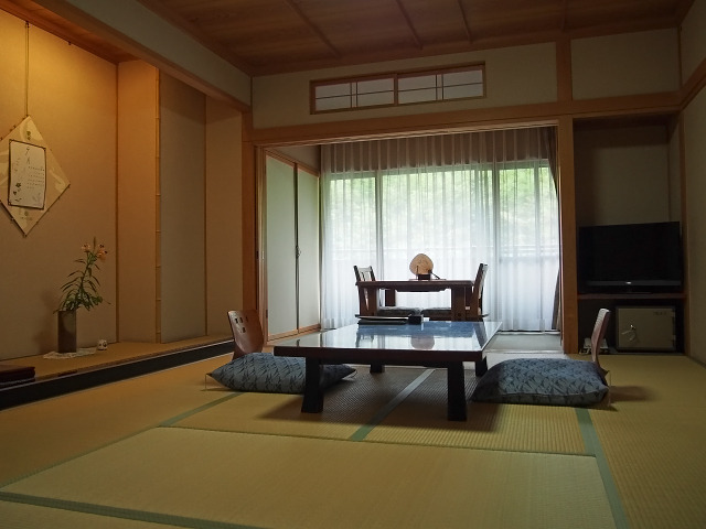 泡の湯 部屋