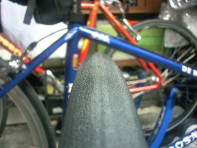 Panaracer VALIANT EVO3 タイヤの形状