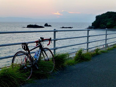 201209131827