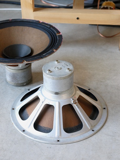 b37fec95.jpg