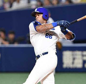 bandicam 2018-12-27 23-26-54-727