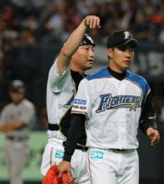 中嶋聡と斎藤佑樹
