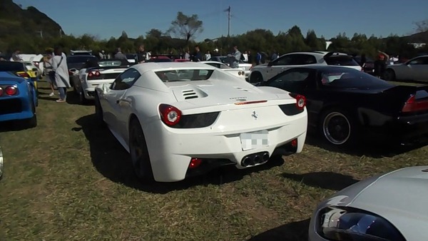白ふぇ458^