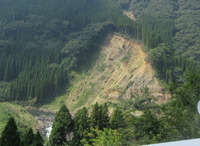 立野地区土砂崩れ