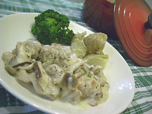 鶏肉ときのこのミルク煮