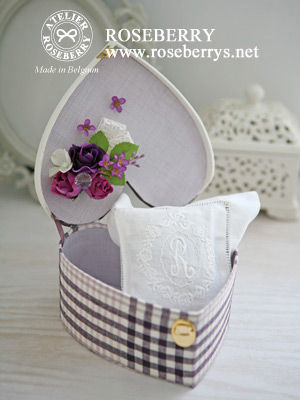cartonnage571