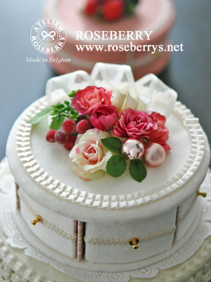 cakebox32-1
