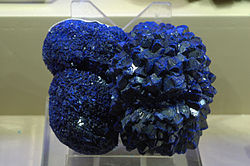 250px-Azurite_from_China