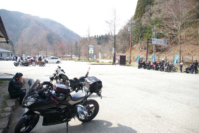 20190422A09