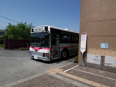 スクールバス