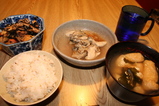 牡蠣 ひじき みそ汁 五穀米