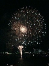 海上花火