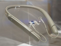 SONY_neckbandBTNC