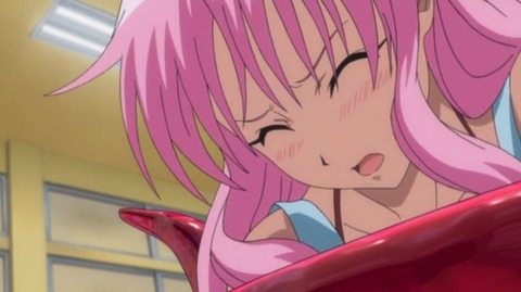 To LOVEる・タコに襲われるララのキャプ画像