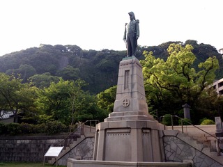 島津忠義像