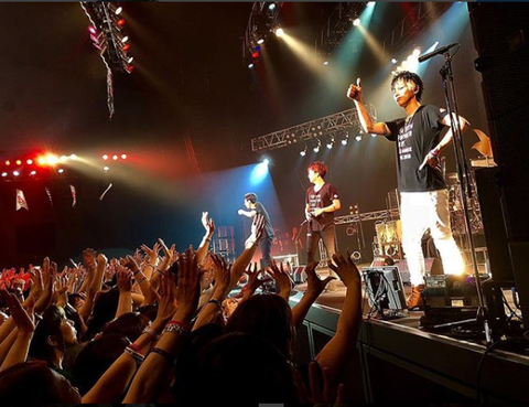 2018年05月13日 Zepp Osaka Bayside(2日目)セトリとレポまとめ