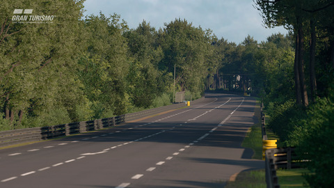 48069GTSport10c