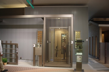 lixil 019