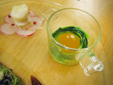 黄身のオリーブオイル漬け