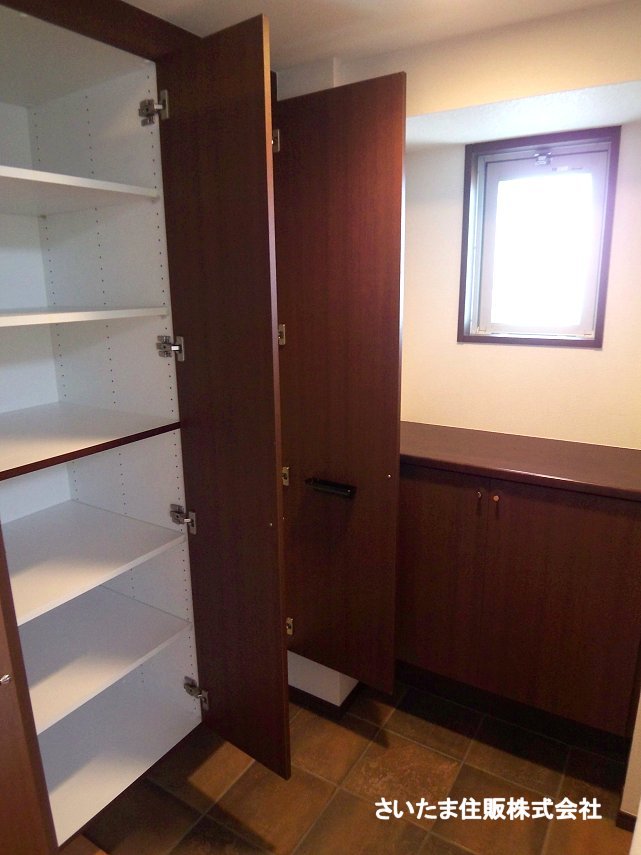 2500037825 サンクタス 玄関収納