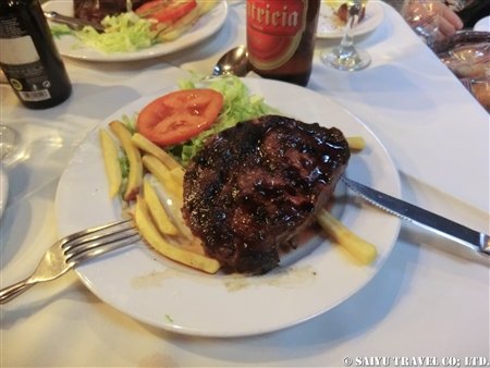 メルカドで食べたアサード