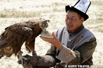 キルギスの鷹匠 西遊旅行 (9)