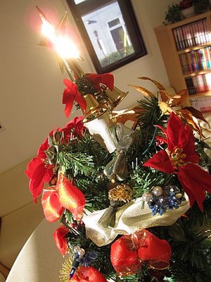 待合室クリスマスツリー