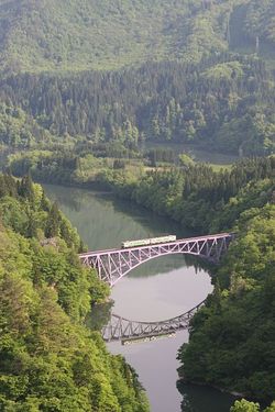 新緑の只見線・第一鉄橋