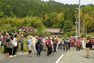 遠野町、滝富士登山1