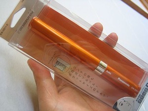 意外に大きかった携帯用音波ブラシ「ドルツ」