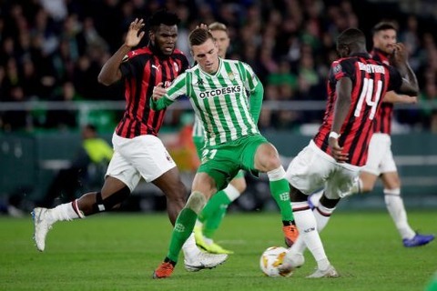 20181109-00860102-soccerk-000-1-view