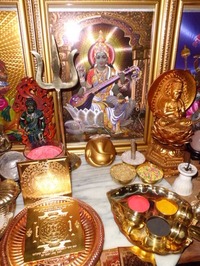 264461_476715235730588_1438043215_n