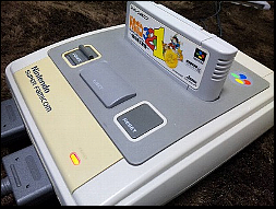 「お゙がーざーん゙」
「もう……背伸びしてワサビ入りなんて食べるから」
「そーいうとこ、露子そっくりねー」 1