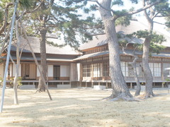 P2044219