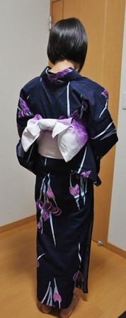 浴衣後ろ姿 (2)