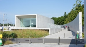 ホキ美術館1