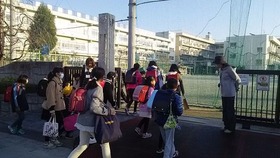 土合小20161220あいさつ運動2