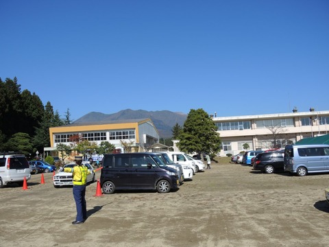 2014-10-25 01 PARKING
