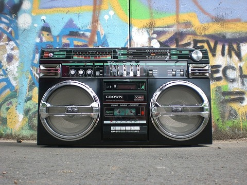 ghettoblaster-1452077_640