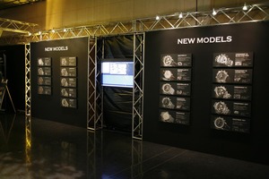 New Models紹介パネル