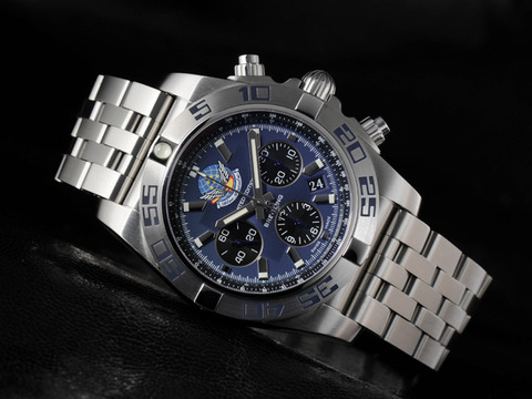 Chronomat44_BlueImpulse_001
