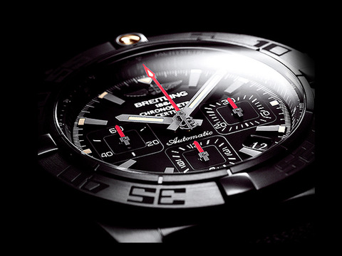 Chronomat_44_Blacksteel_003