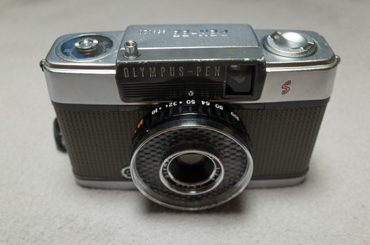 OLYMPUS Pen EES