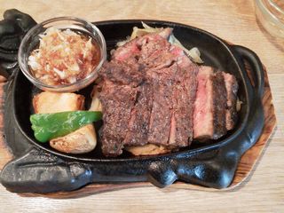 リブロースステーキ