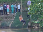 ターザンロープで冒険