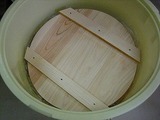 自家製味噌は熟成中