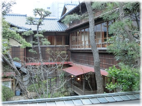 鍋茶屋