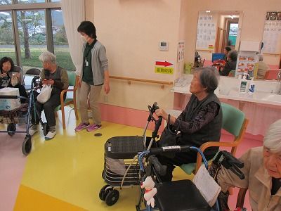 セブンイレブン訪問販売 ヤクルト販売 さわやかダイアリー