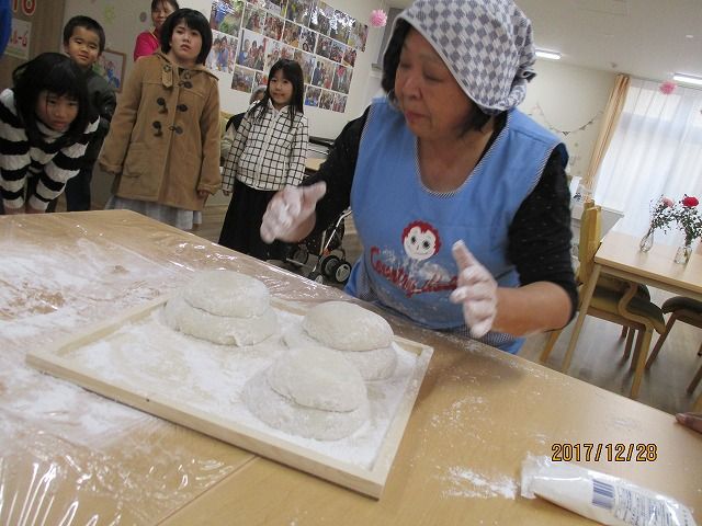 もちつき1